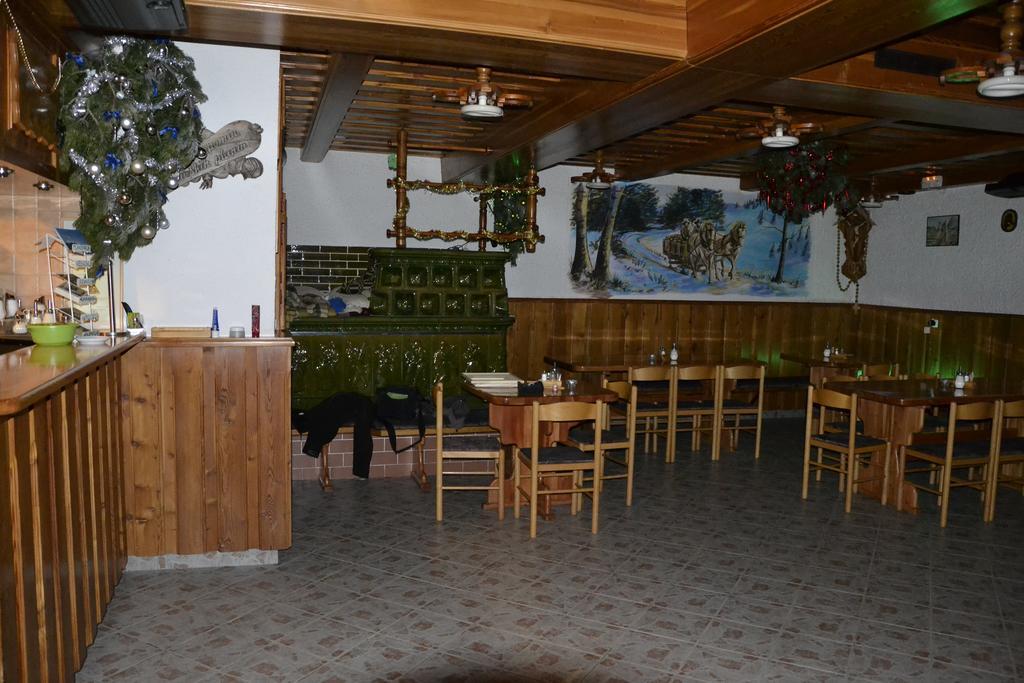 Hotel Ekoturizem Vizencar Cerklje na Gorenjskem Exterior foto